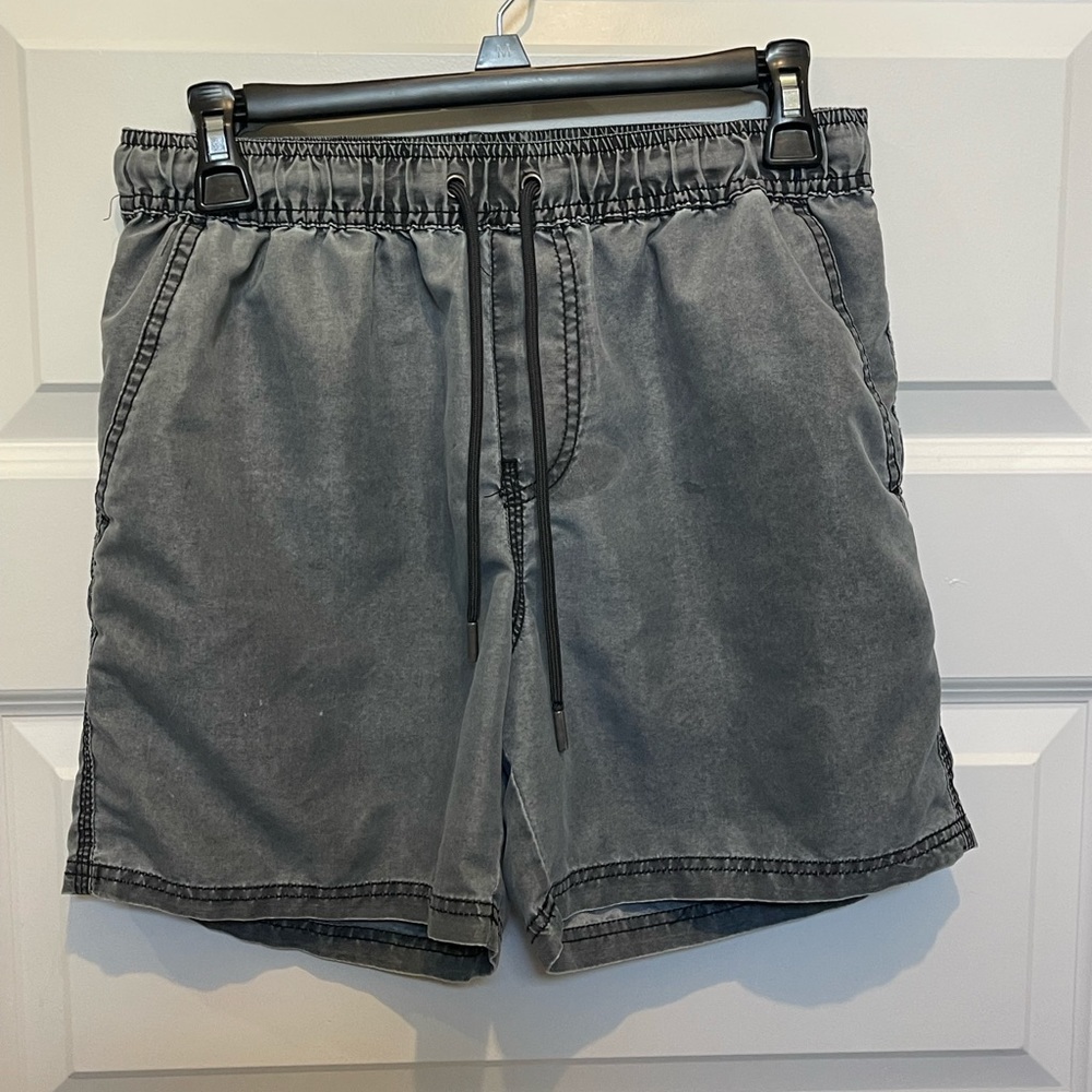 Men’s cotton on brand shorts